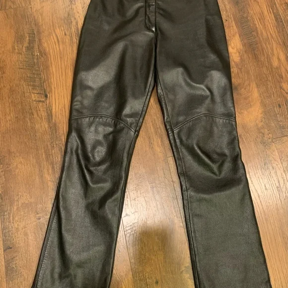 Wilson Black genuine, leather women’s pants - Picture 4 of 16